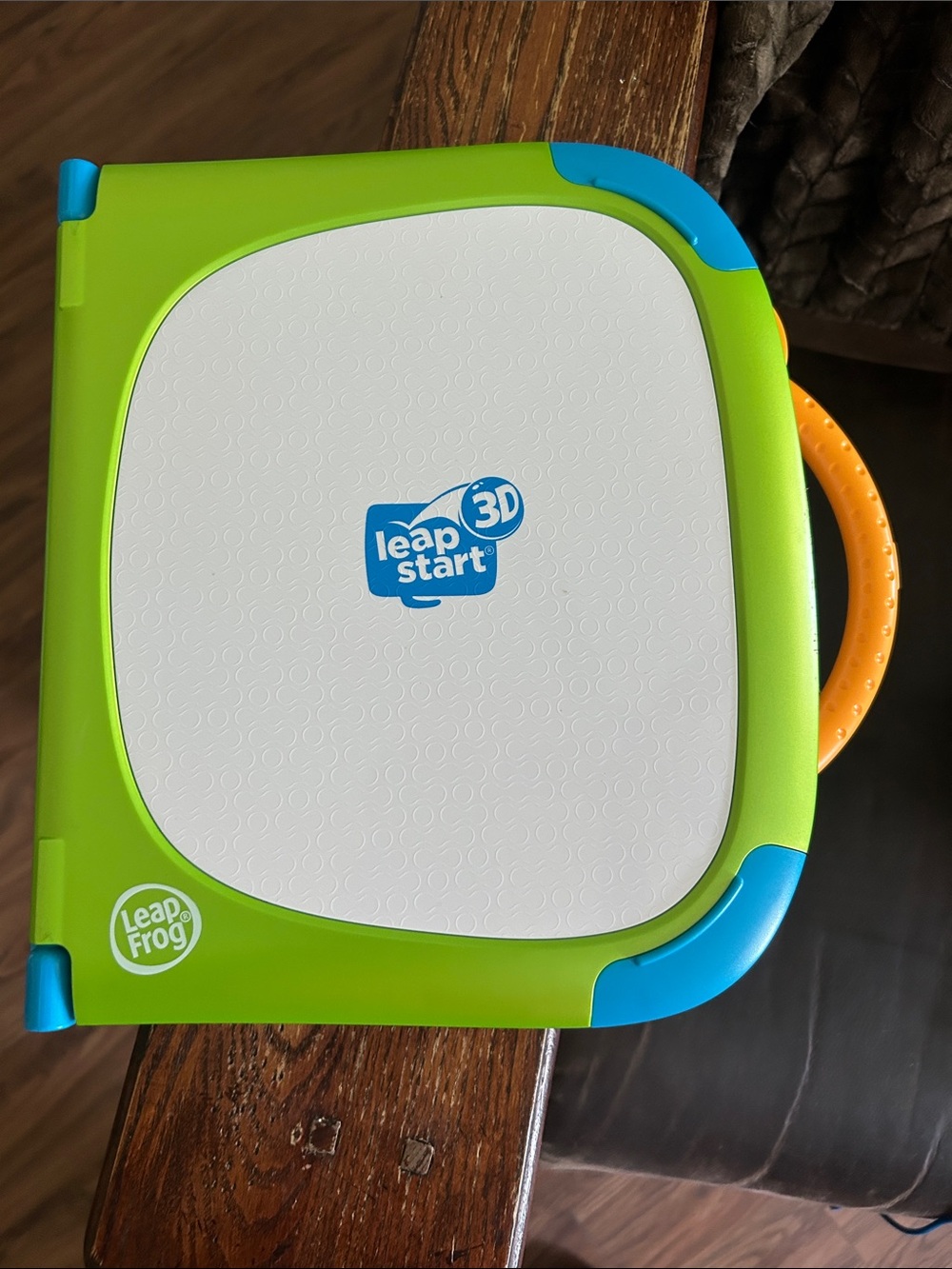 Leapfrog 3d with 3 books